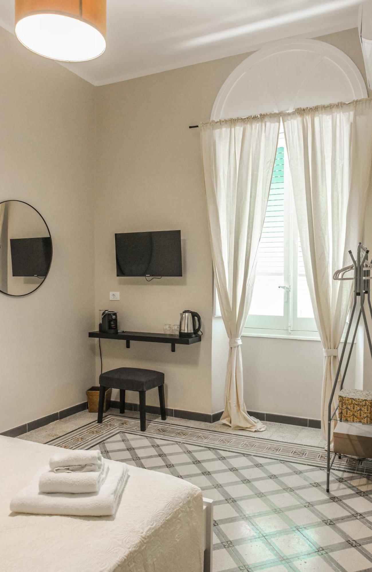 Mariolina'S Suites Cagliari Exterior foto